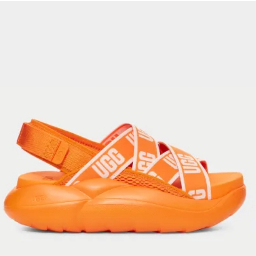 UGG LA Cloud Sandals - Picture 1 of 4